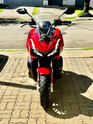 HONDA ADV 